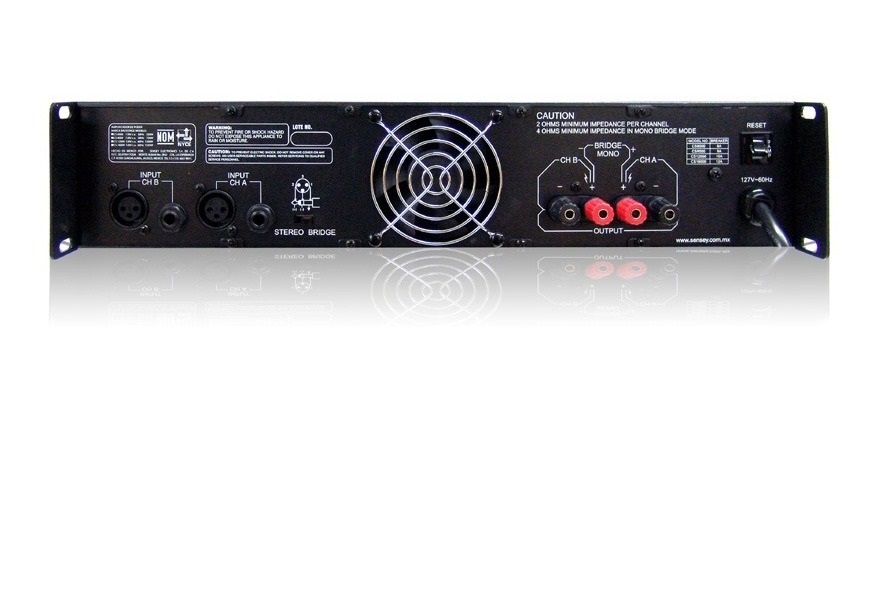 AMPLIFICADOR DE AUDIO BACKSTAGE CS-12000